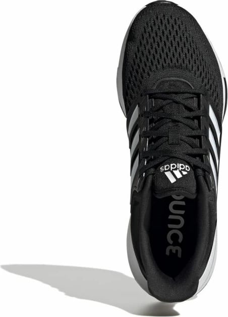 Atlete për vrapim për meshkuj adidas, të bardha dhe të zeza