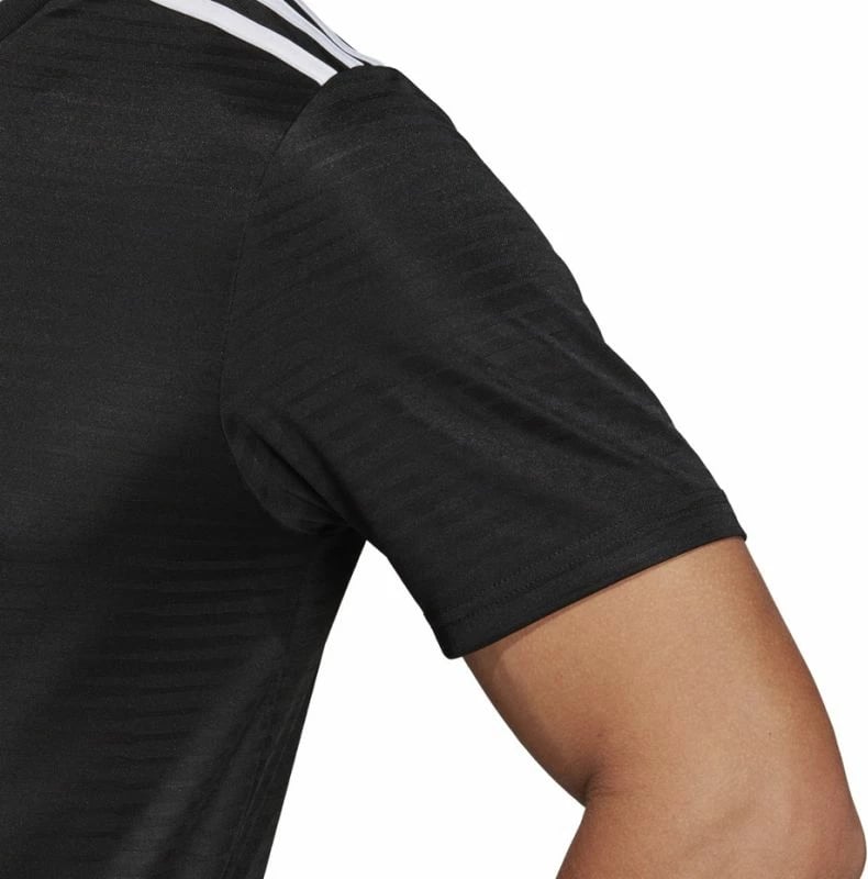 Maicë adidas për meshkuj, e zezë
