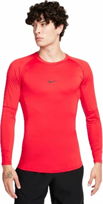 Maicë termoaktive për meshkuj Nike, e kuqe
