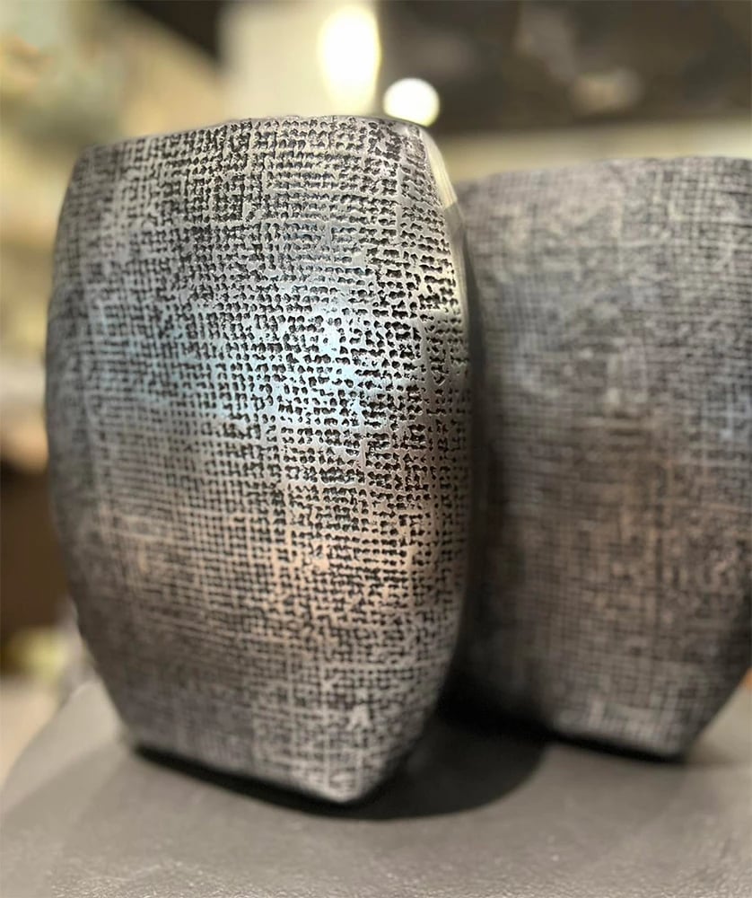 Vazo Kalsu, alumin, ngjyrë argjendi antike, 19x10x24 cm