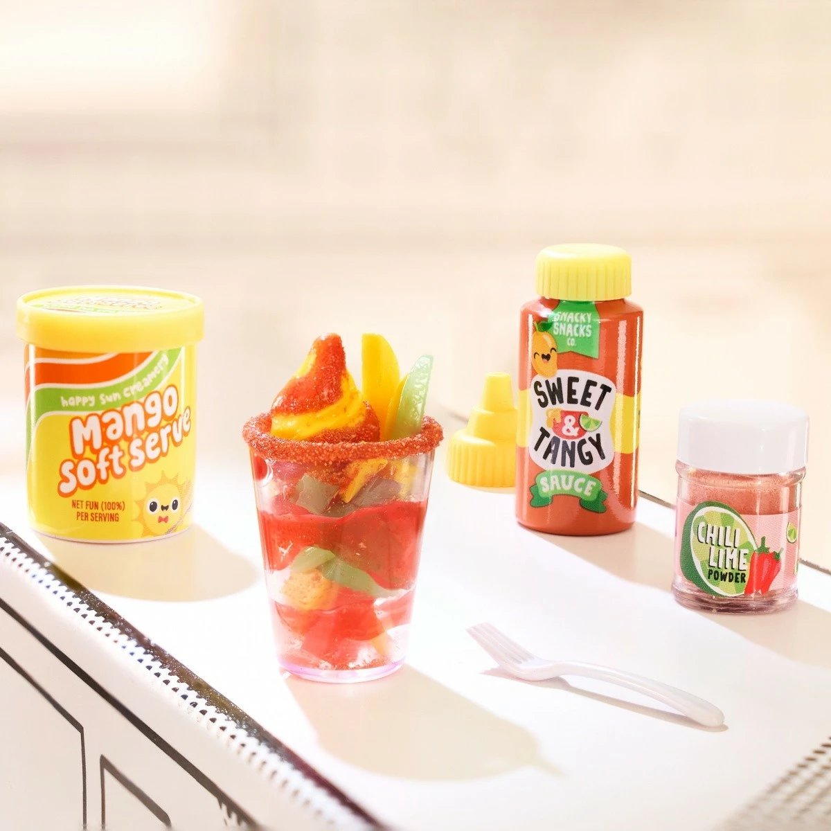 Set figurina MGA Miniverse Make It Mini Foods: Cafe, plastikë, 1 copë Set figurina MGA Miniverse Make It Mini Foods: Cafe, plastikë, 1 copë