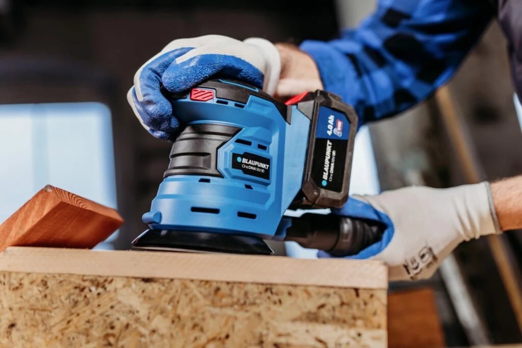 Lëmuese Detajesh BLAUPUNKT CO4010