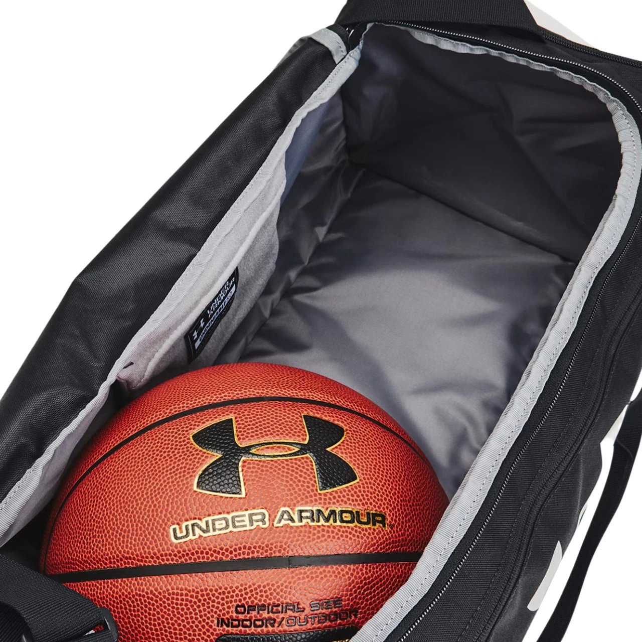 Torbe sportive Under Armour unisex, të zeza