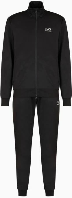 Trenerka Yakimasport, e zezë