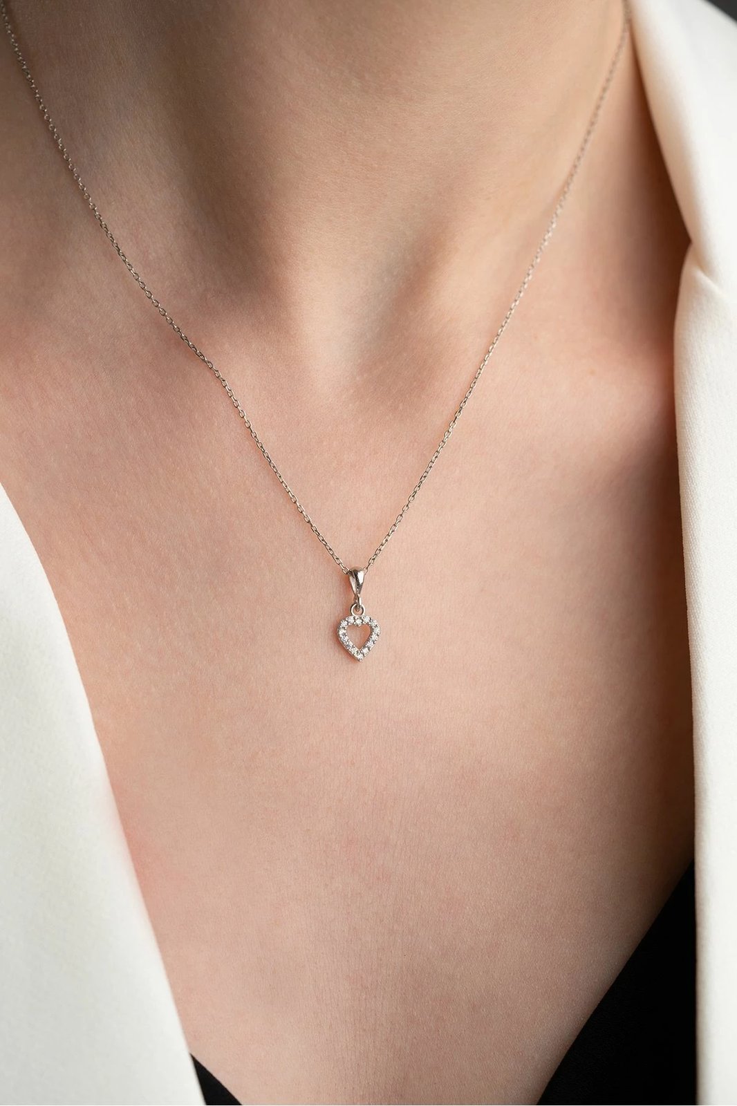 Varëse argjendi Jumeon, KLM00062