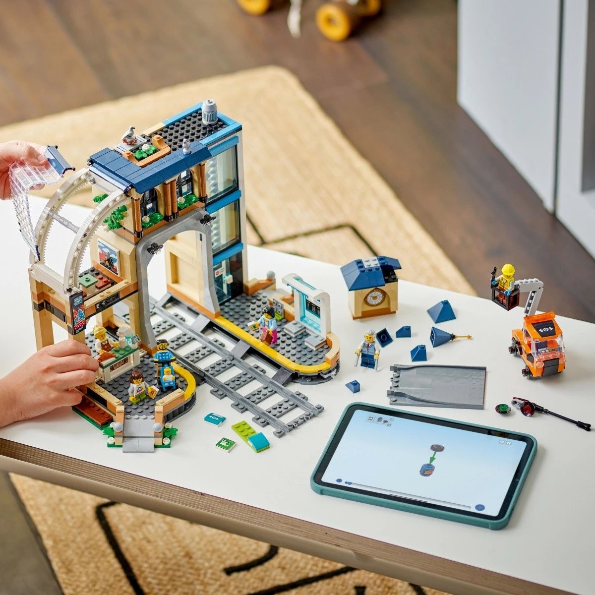 Set ndërtimi LEGO City Central Train Station 60469, 752 pjesë