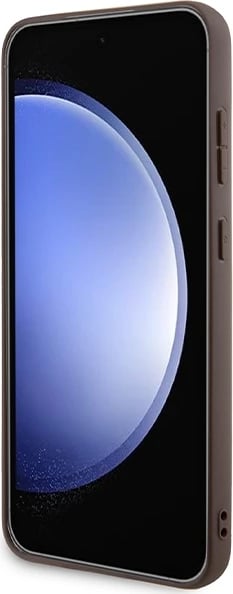 Mbështjellës Guess 4G Collection Leather Metal Logo MagSafe për Samsung Galaxy S24+, kafe Mbështjellës Guess 4G Collection Leather Metal Logo MagSafe për Samsung Galaxy S24+, kafe