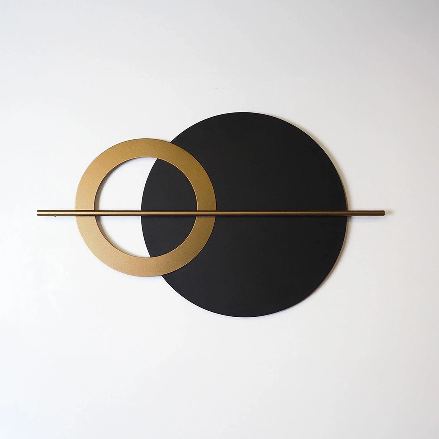 Aksesor dekorativ metalik për mur Wallity, Hyperion, i zi dhe ari, 46x80cm