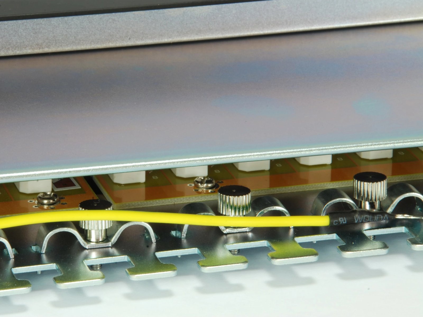 Panel patch rrjeti Equip 24-porta, Cat6a, 1U, i zi