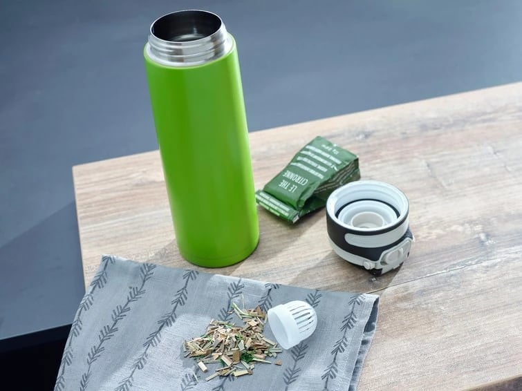 Termos udhëtimi LEIFHEIT 3277, 600 ml, i gjelbër/zi