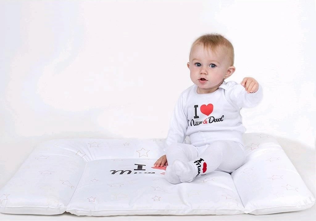 Çorape bebe pambuku NEW BABY I Love Mum and Dad madhësi 62 (3-6 muaj), të bardha