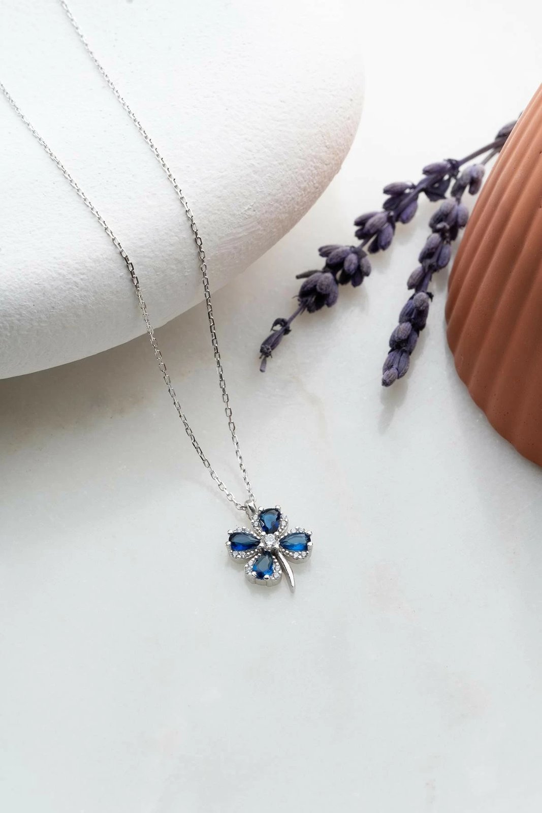 Varëse argjendi Jumeon, NRZ999347, ngjyrë argjendi dhe kaltër e errët