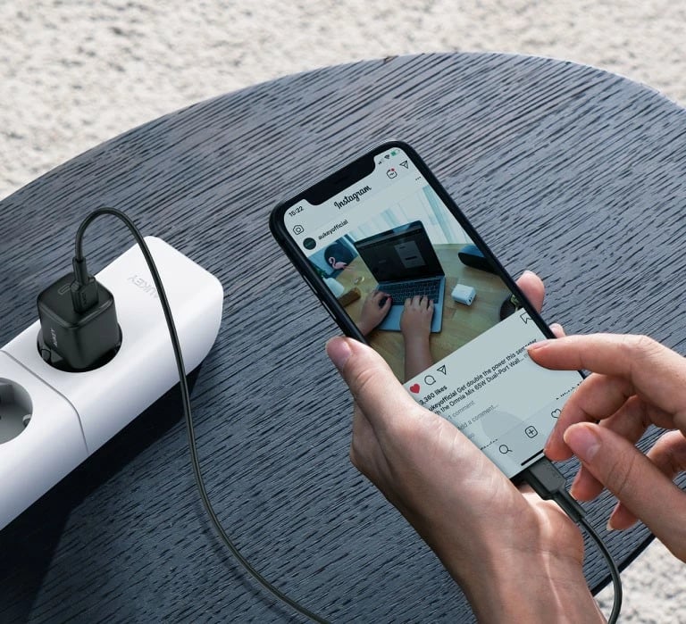 Karikues muri AUKEY PA-B1 Omnia Mini, 20W, 1x USB-C, i zi