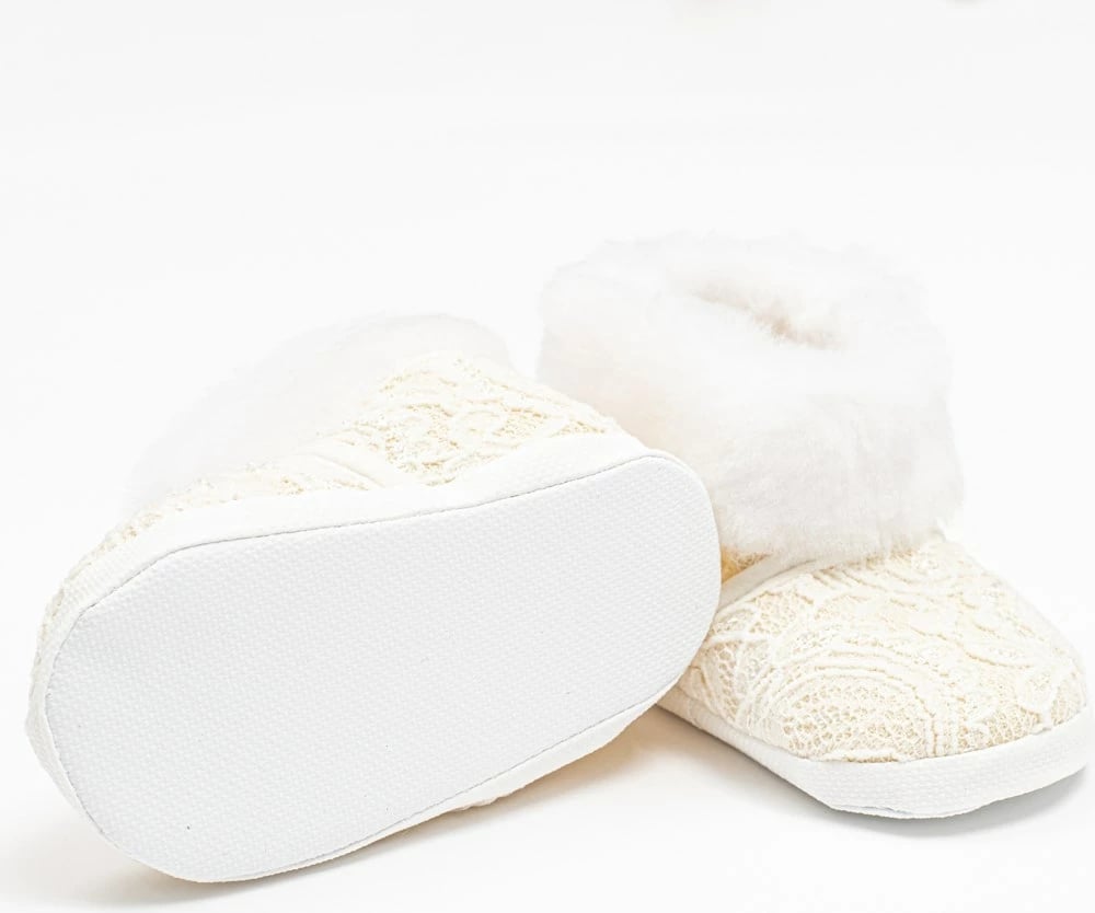 papuçe bebe dimri me dantellë, New Baby, 6-12 m, mbyllje me velcro, taban PVC pa BPA 12 cm, bejxhe