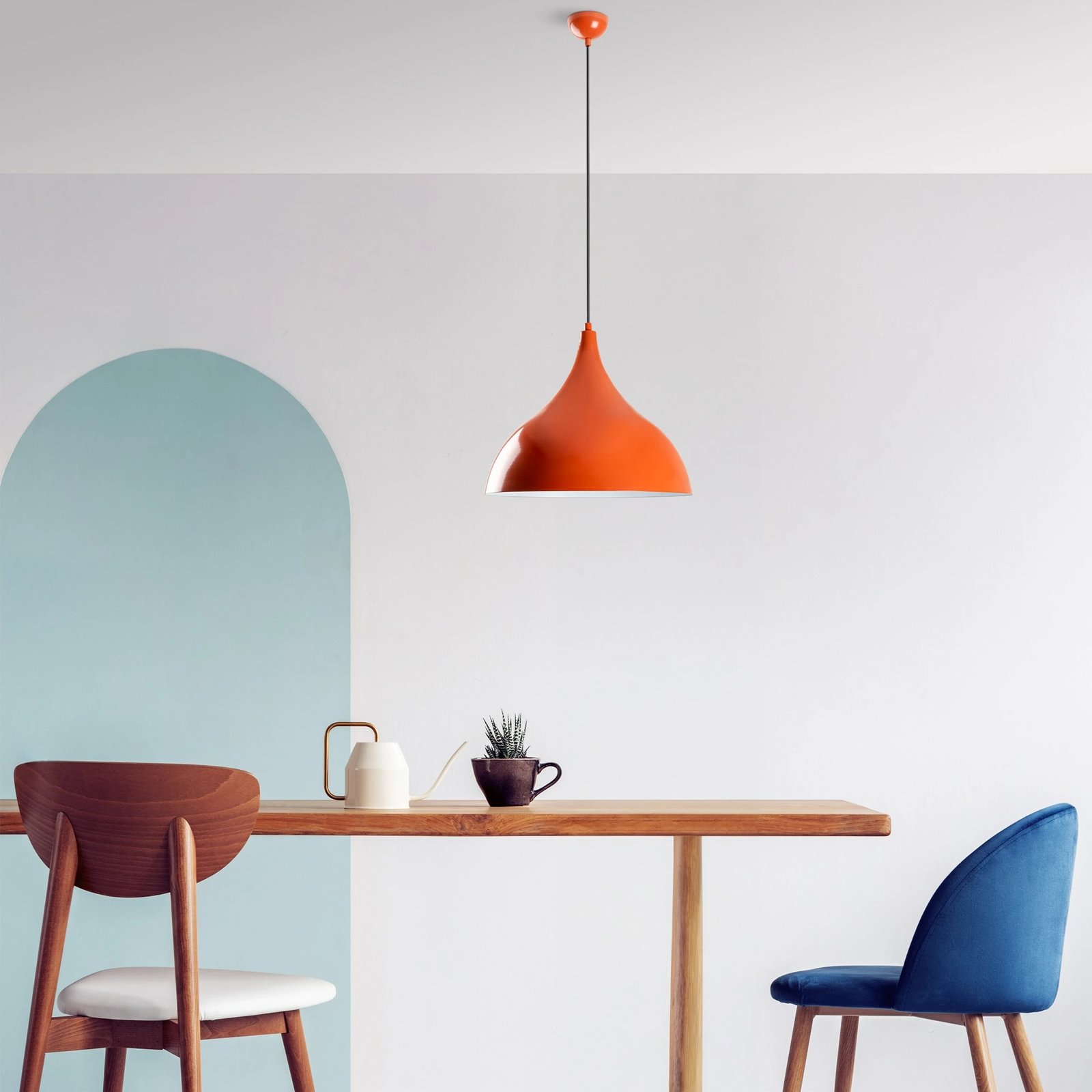 Llambë tavani Opviq, Bitlisim, portokalli Llambë tavani Opviq, Bitlisim, portokalli