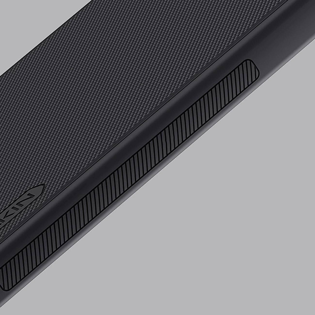 Mbështjellës Nillkin Super Frosted Shield Pro Magnetic për iPhone 16e, i zi