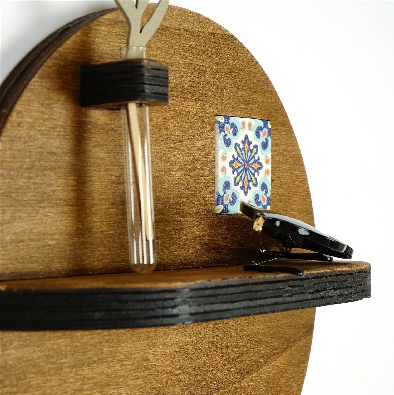 Mbajtës çelësash prej druri, ngjyrë arre, Wallity LAZ162