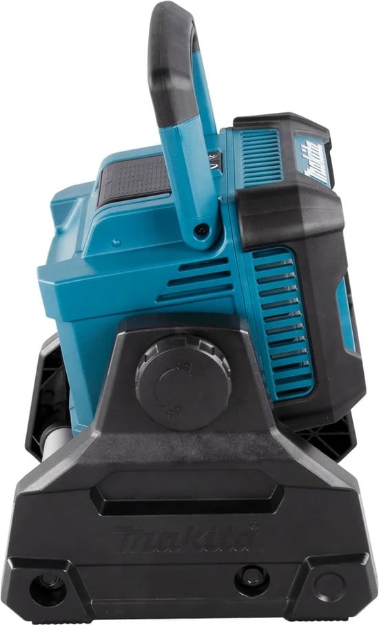 Llambë pune Makita DML811, 31.5W, 6000mAh, LED, e zezë/blu Llambë pune Makita DML811, 31.5W, 6000mAh, LED, e zezë/blu