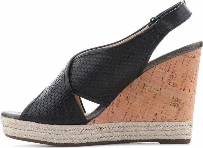 Sandale Geox femra, të zeza