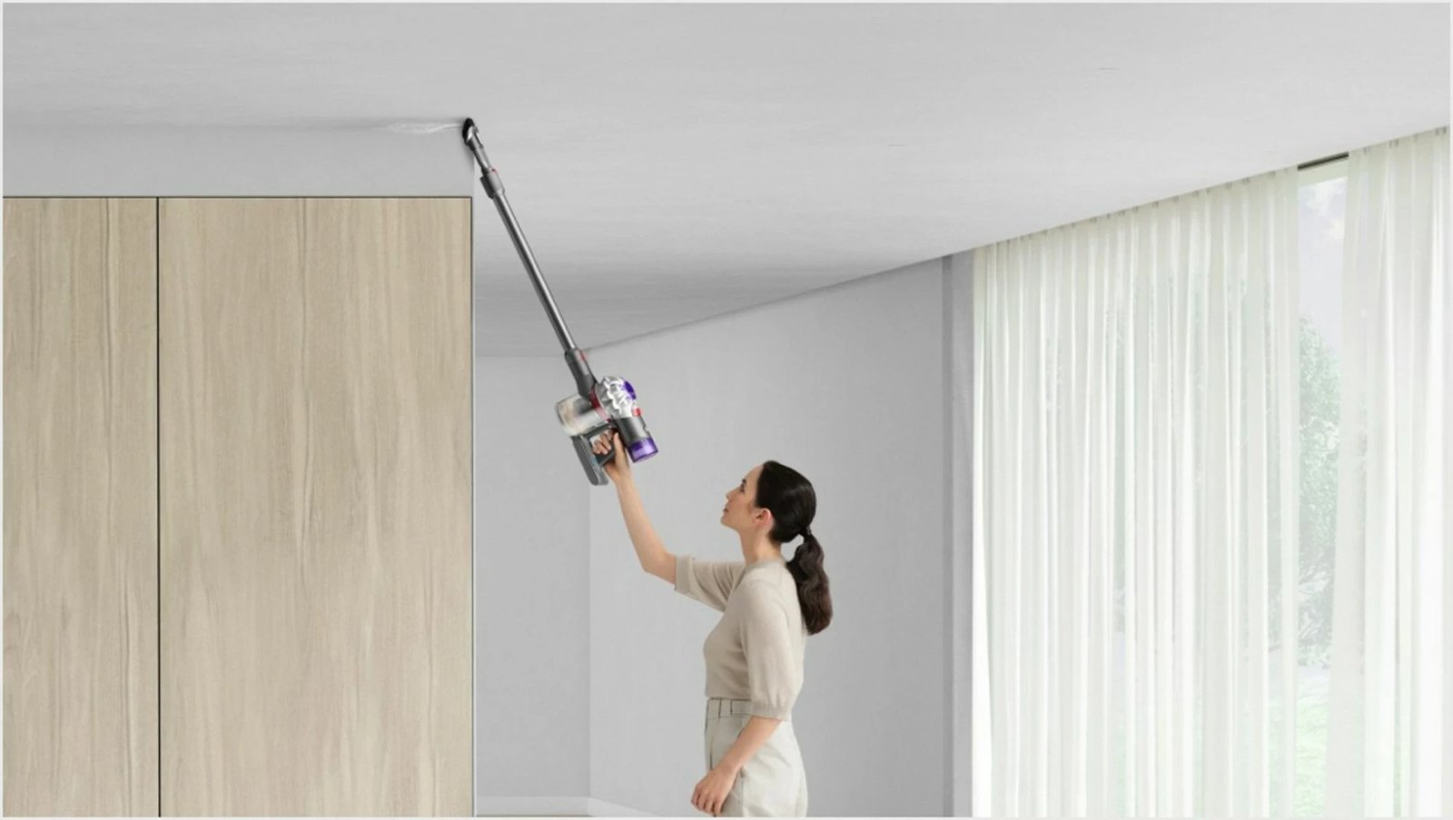 Fshesë elektrike pa kabllo Dyson SV25 V8, Argjendtë