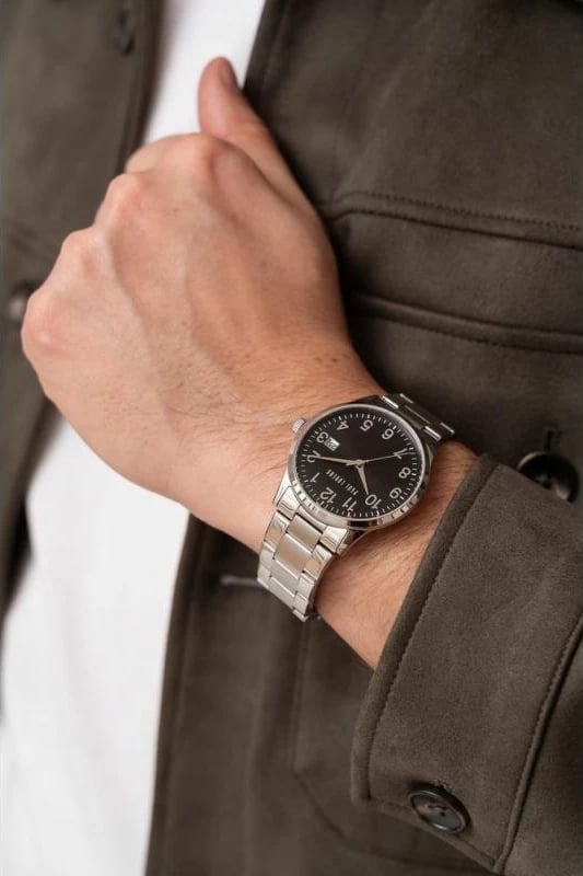 Orë dore për meshkuj Paul Lorens, e zezë