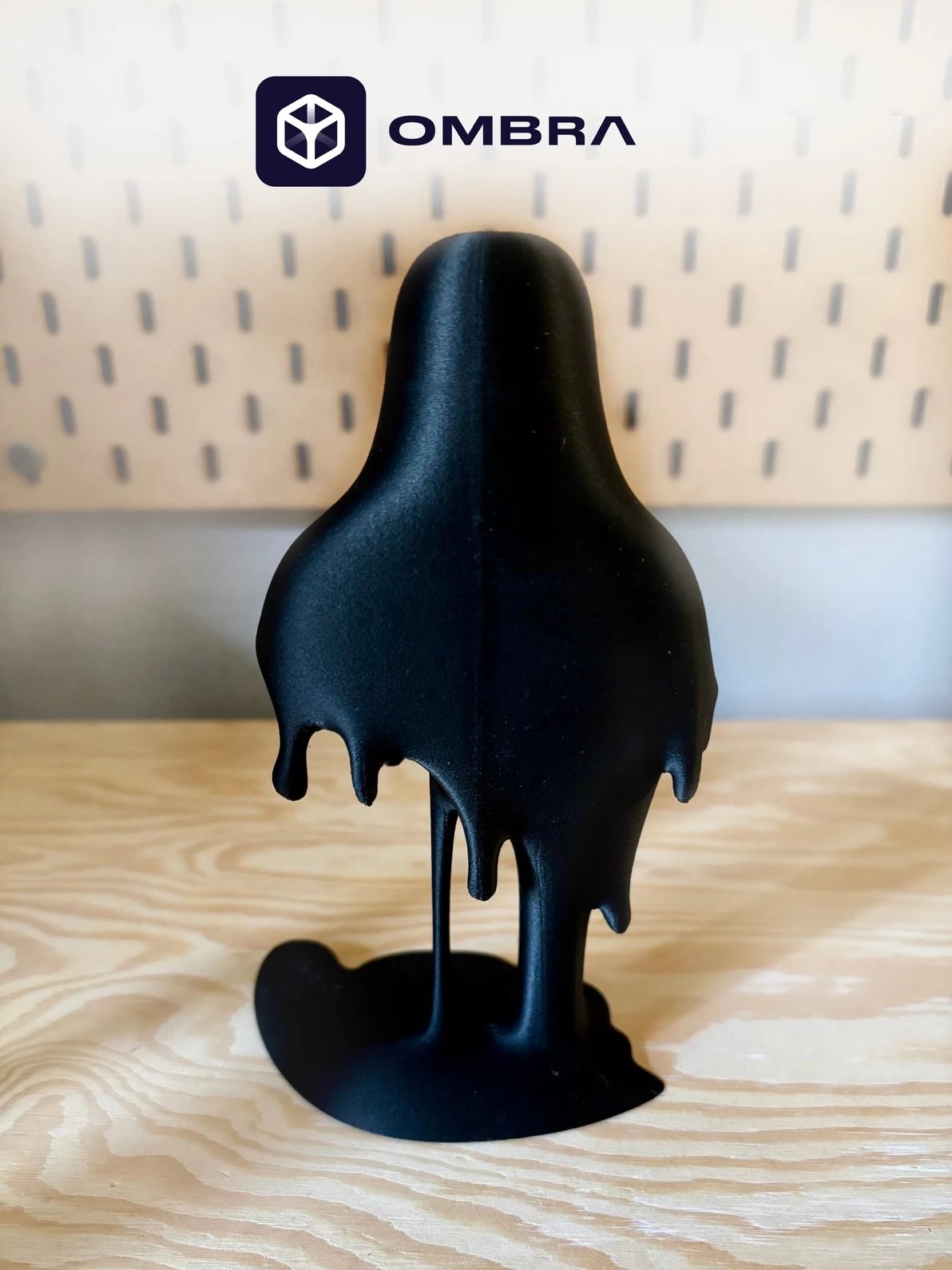 Dekor në Formë Skulpture (Black Death Halloween) - e zezë