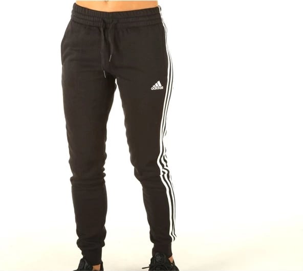 Trenerka të poshtme për femra Adidas, të zeza 