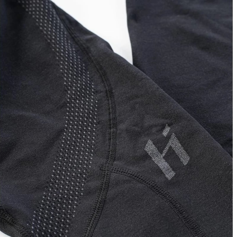 Të brendshme termike për meshkuj Huari