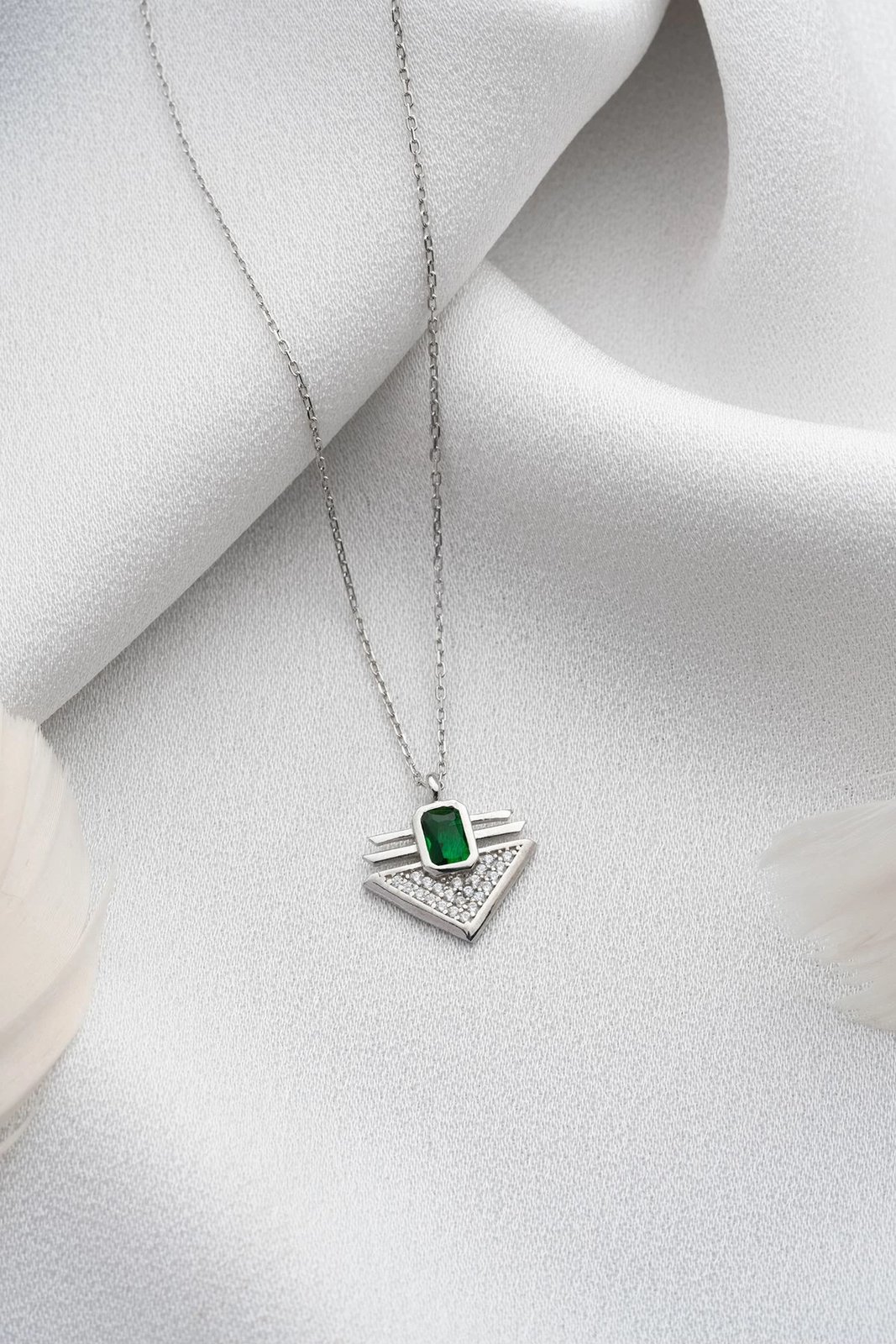 Varëse argjendi Jumeon, KL0100