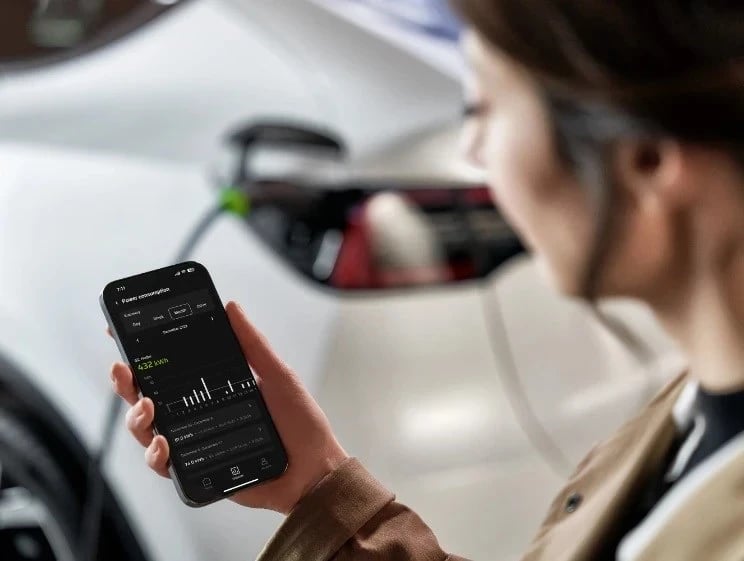 Mbushësi mobil për vetura elektrike Green Cell Habu EVGC01, 11 kW, 7 m, Lloji 2 CEE Wallbox, Ngjyrë e zezë