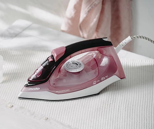 Hekur, Adler MS 5028, 2600 W, shollë qeramike, shpërndarje avulli 60 g/min, rozë