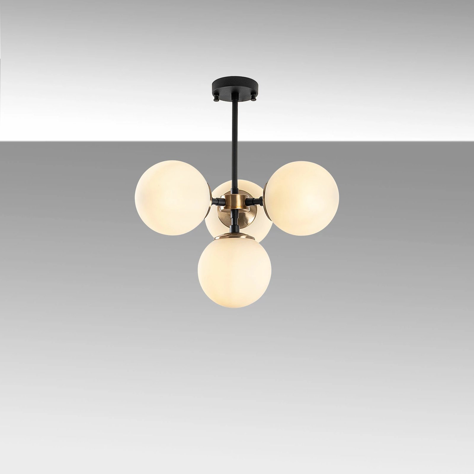 Llambë tavani Opviq, Akkas - 10066, ngjyrë e zezë, antike, krem