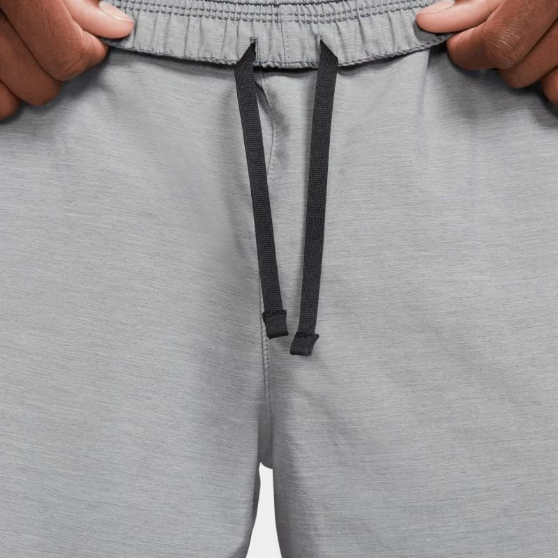 Shorce për meshkuj Nike, gri