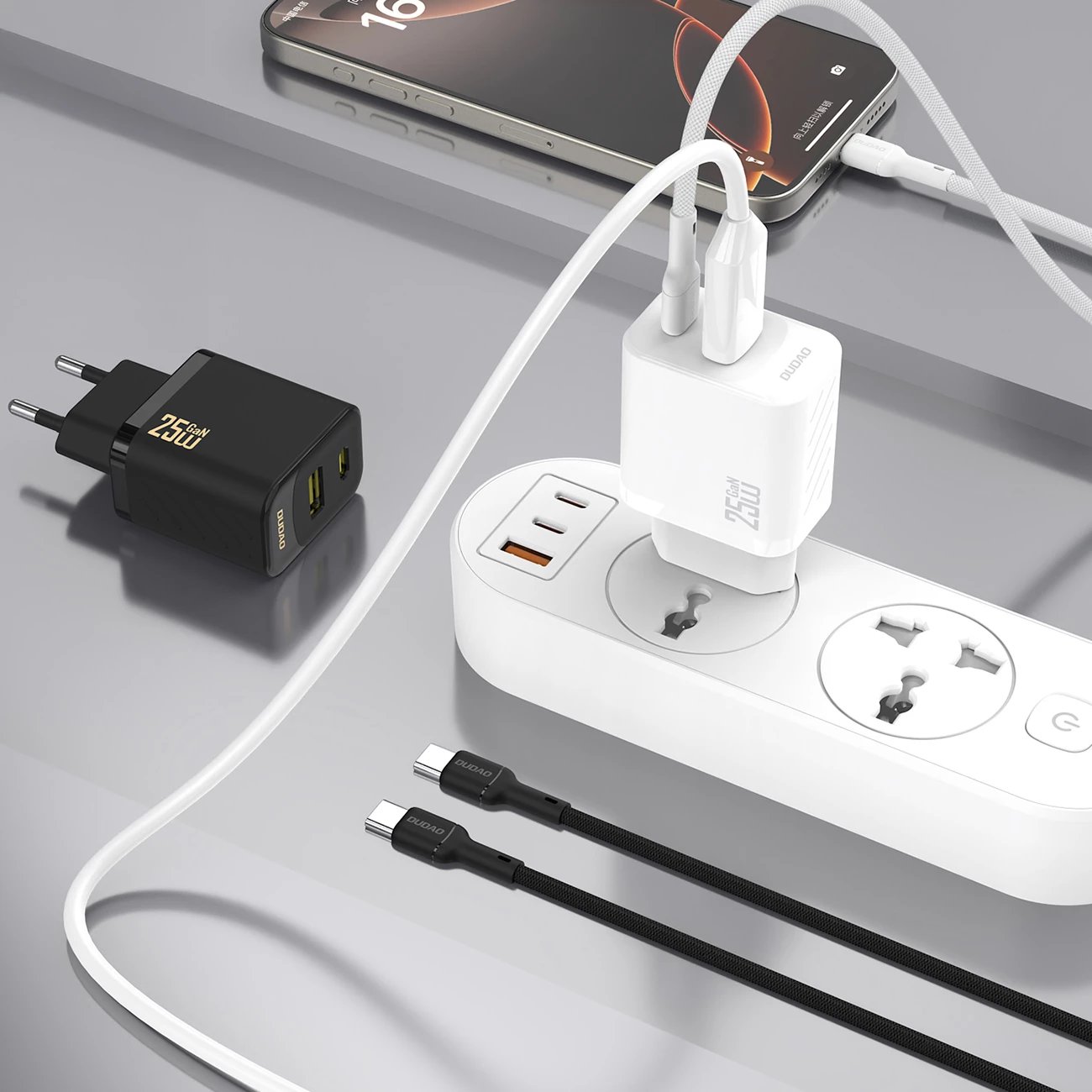 Karikues muri Dudao A26TCEU GaN 25W PD/QC, 2 porta USB-C + USB-A, me kabllo USB-C, bardhë