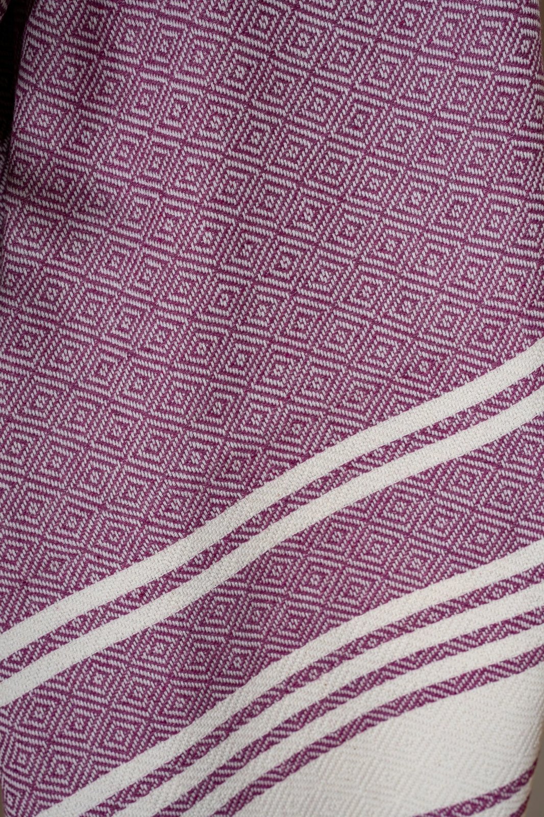 Peshqir plazhi Fouta, ngjyrë Redbud, Mijölnir, New Diamond, 90x170cm