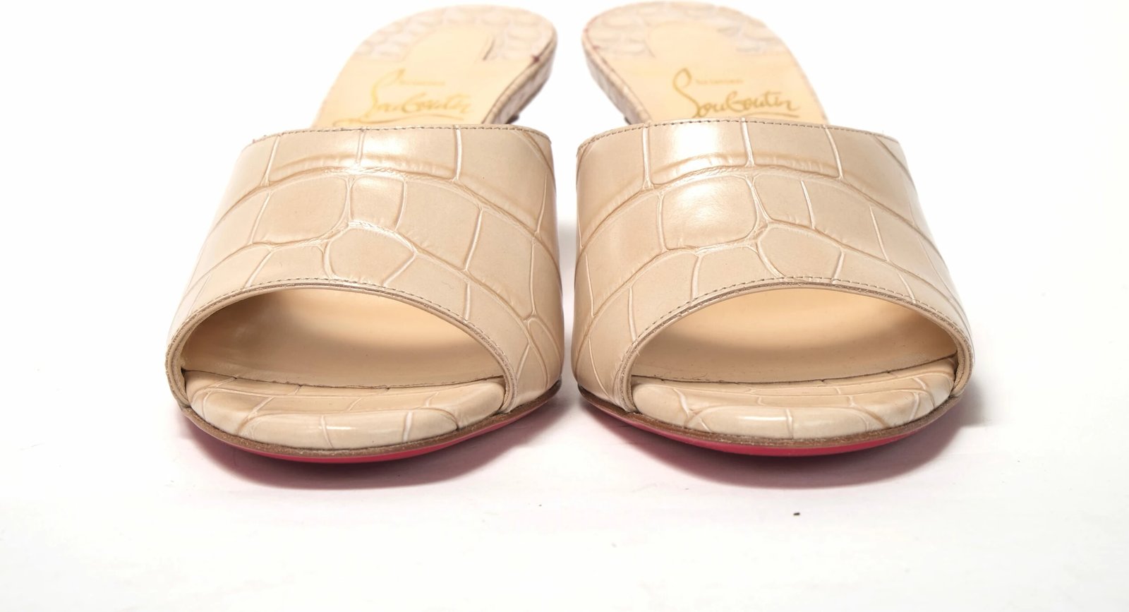 Këpucë Christian Louboutin për femra, ngjyrë bezhë