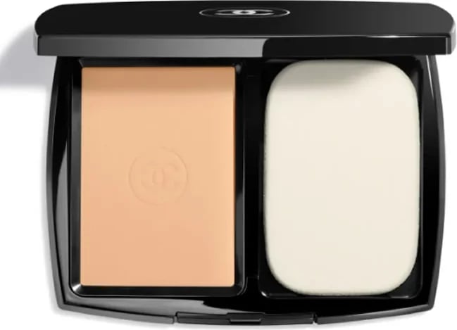 Fondatinë kompakte Chanel Ultra Le Teint Compact SPF15 B60 unisex