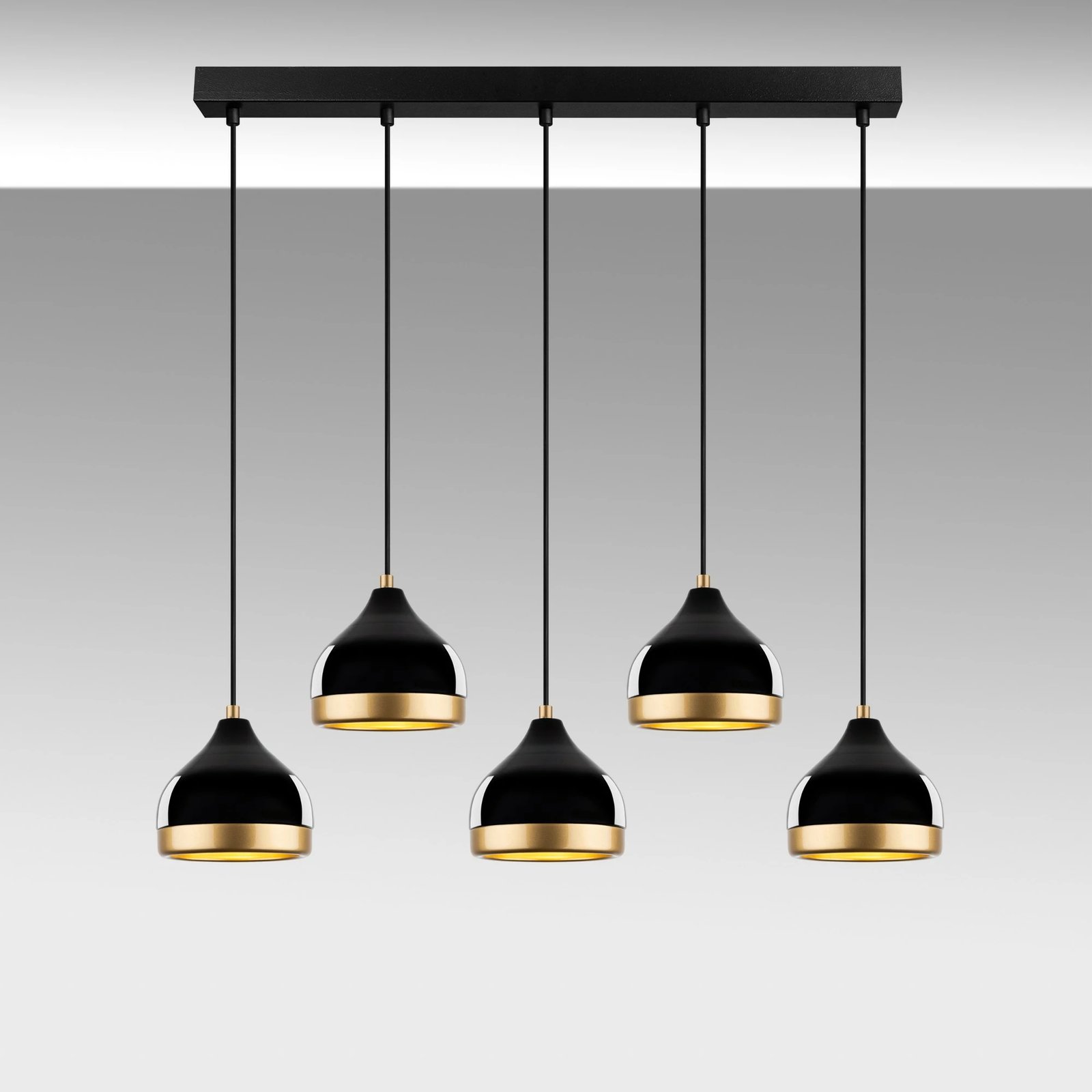 Llambë tavani Opviq Yildo M-7011, trup metalik, e zezë, lartësi e rregullueshme, 90x17x111cm