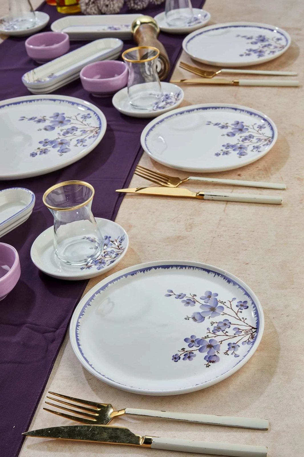 Set mëngjesi 21 pjesësh, Hermia Concept, SakuraLila21