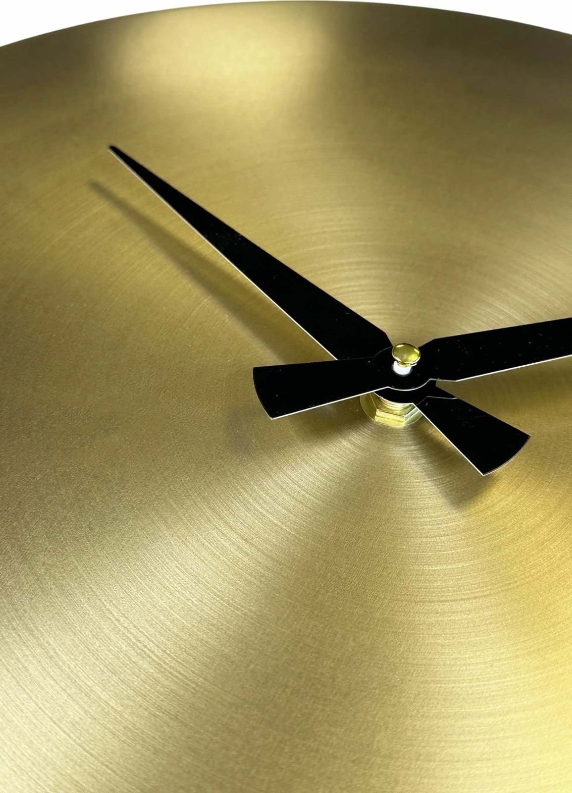 Orë muri dekorative metalike Wallity, ari, e zezë, 35cm