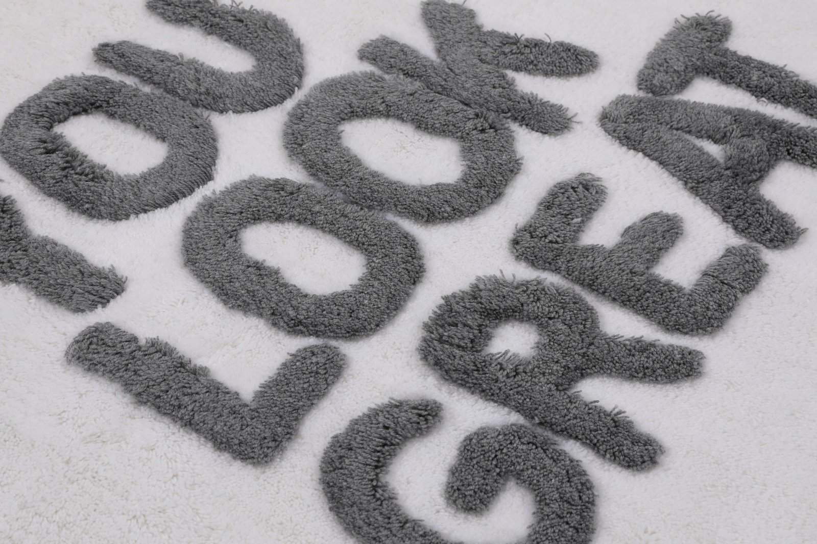 Qilim banjoje akrilik Mijolnir, i bardhë, 90cm Qilim banjoje akrilik Mijolnir, i bardhë, 90cm