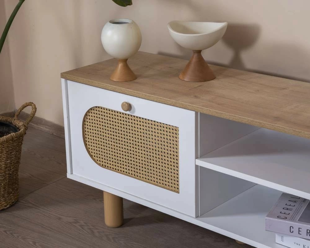 Komodë TV Skye Decor, stil bohem, e bardhë dhe lis