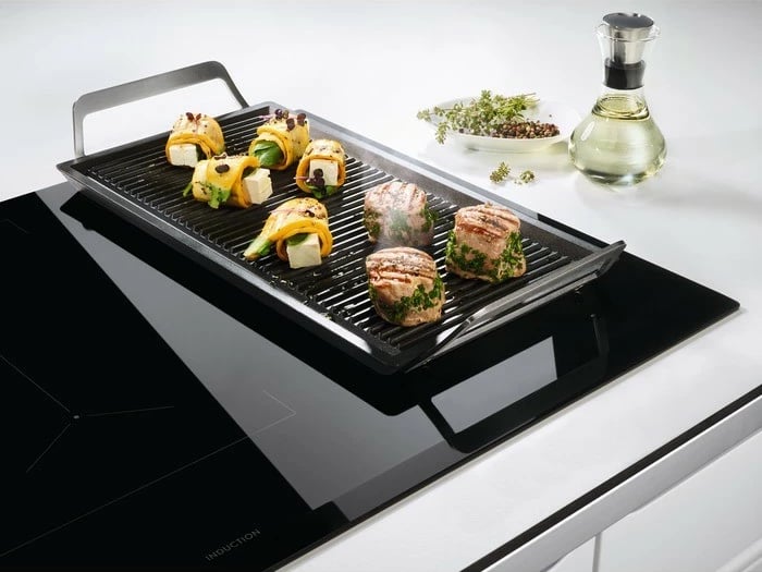 Pllakë gatimi me induksion Electrolux EIV63443, 60 cm, 4 zona, e zezë