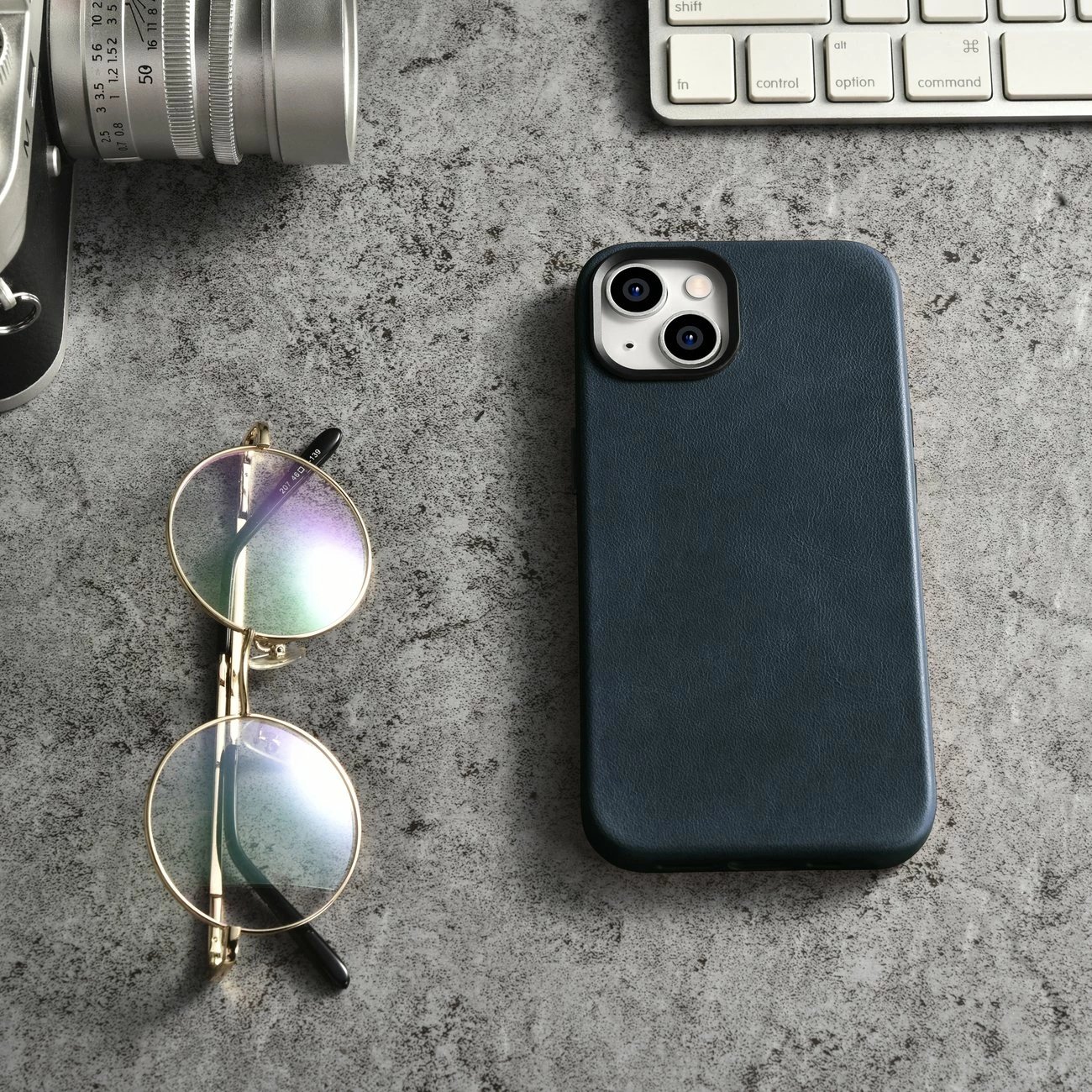 Mbështjellës iCarer Oil Wax Premium Leather për iPhone 14 me MagSafe, Kaltër e errët