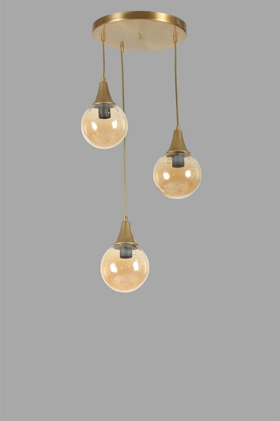 Llambë tavani Opviq Afra, 3 drita, ngjyrë qelqi bal dhe ar