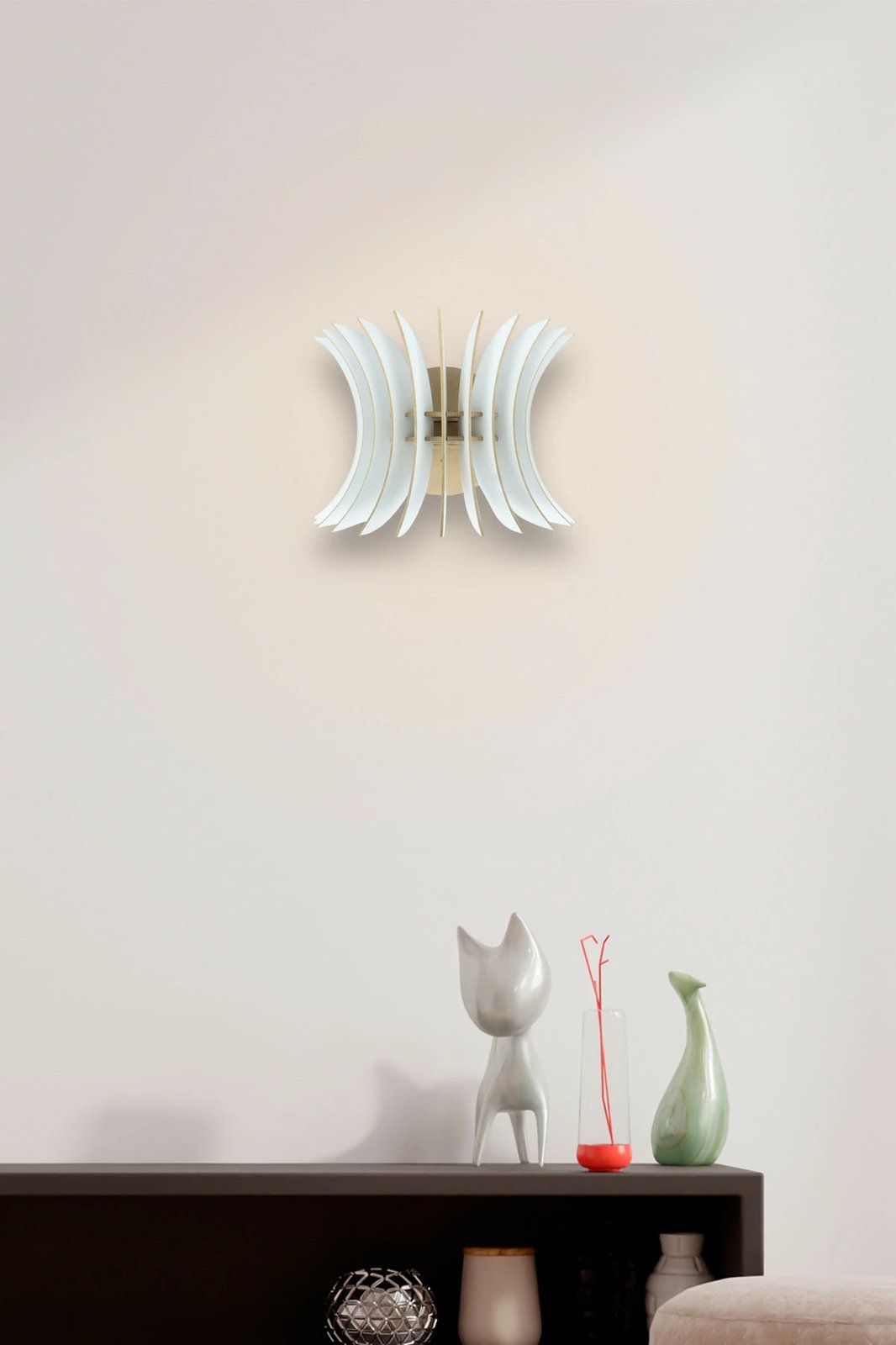 Llambë muri Opviq, model 206-WB, ngjyrë e bardhë