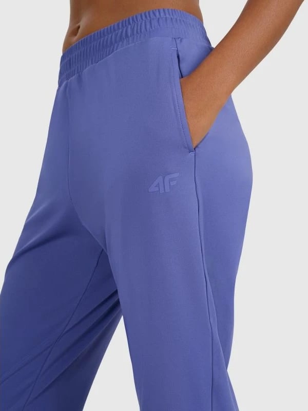 Pantallona sportive për femra 4f