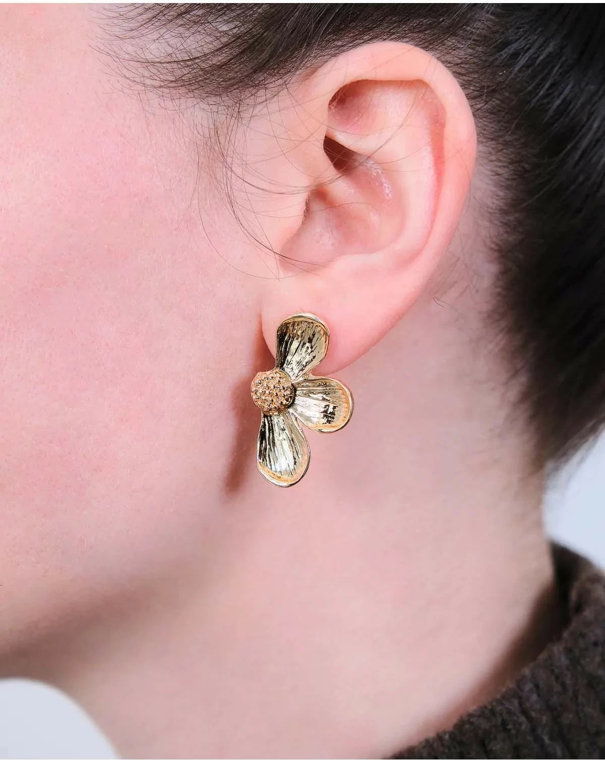 Vathë Jumeon, ngjyrë ari, Gld-Cckkup