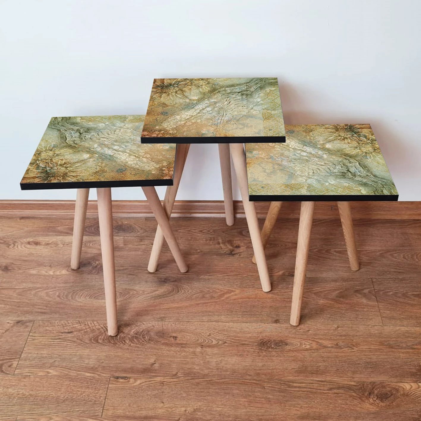 Set tavolinash të ndërlidhura, 3 copë, Skye Decor, ngjyrë e gjelbër/bezhë, 3Shp70