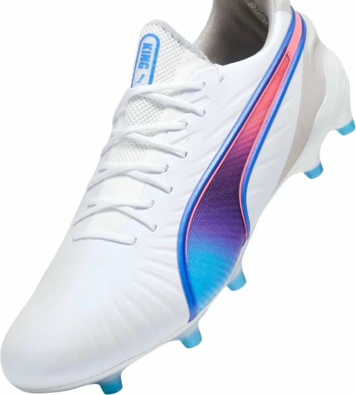 Atlete futbolli Puma për meshkuj, të bardha Atlete futbolli Puma për meshkuj, të bardha